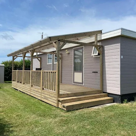 Chalet Boerennest Bij Strand En Duinen - Midicamping Van Der Burgh - Rockanje Rockanje