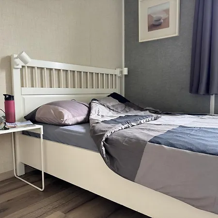 Кемпинг Chalet Boerennest Bij Strand En Duinen - Midicamping Van Der Burgh - Rockanje *