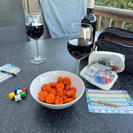 Boerennest - Heerlijk Met Overkapt Terras En 3 Slaapkamers - Max 5 Pers - 3 Km Noordzee - Locatie Op Moorhoek 10 אתר קמפינג רוקאנייה
