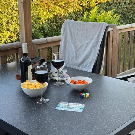 Chalet Boerennest Bij Strand En Duinen - Midicamping Van Der Burgh - Rockanje *