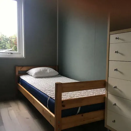 Campingplatz Boerennest - Heerlijk Met Overkapt Terras En 3 Slaapkamers - Max 5 Pers - 3 Km Noordzee - Locatie Op Moorhoek 10 Rockanje