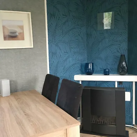 אתר קמפינג Boerennest - Heerlijk Met Overkapt Terras En 3 Slaapkamers - Max 5 Pers - 3 Km Noordzee - Locatie Op Moorhoek 10
