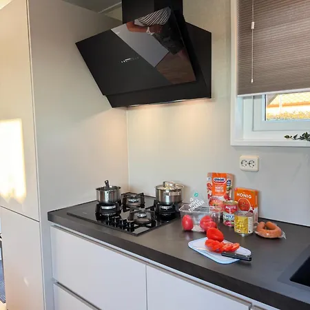 Chalet Boerennest Bij Strand En Duinen - Midicamping Van Der Burgh - Rockanje キャンプ場